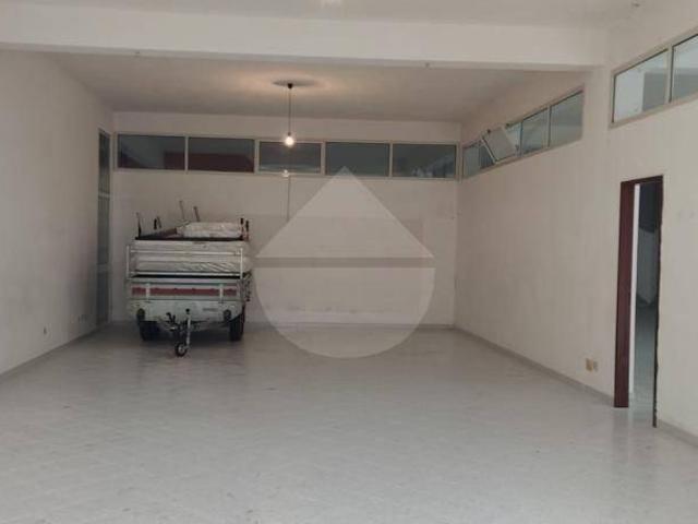 Locale Commerciale in affitto a Castelvetrano, Sicilia