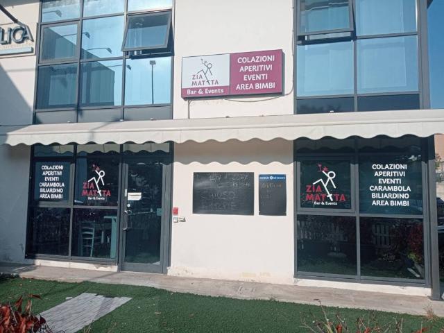 Locale Commerciale in affitto a Castiglione Delle Stiviere, Lombardia