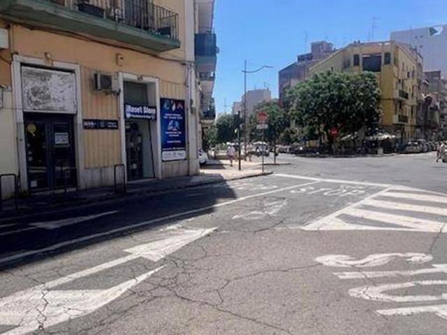 Locale Commerciale in affitto a Borgo-Sanzio, Catania