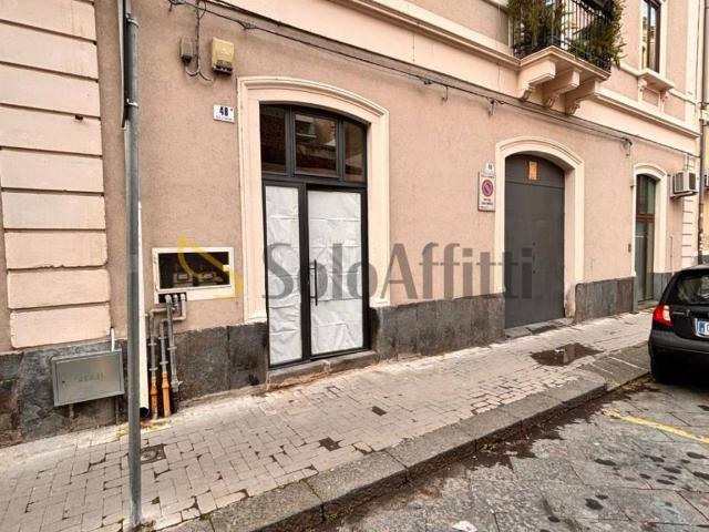 Locale Commerciale in affitto a Borgo-Sanzio, Catania