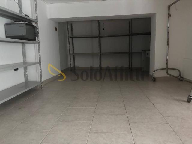 Locale Commerciale in affitto a San Giovanni Galermo-Trappeto-Cibali, Catania