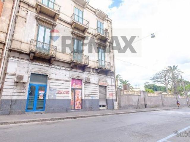 Locale Commerciale in affitto a Borgo-Sanzio, Catania