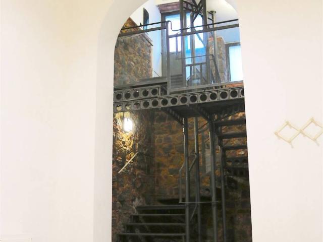 Locale Commerciale in affitto a Borgo-Sanzio, Catania