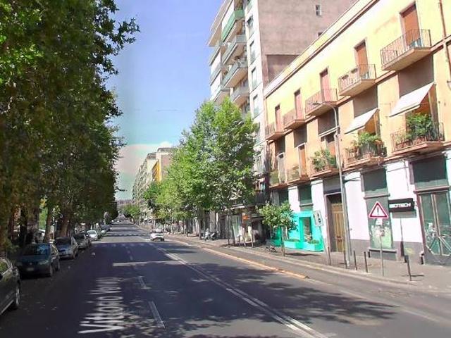 Locale Commerciale in affitto a Borgo-Sanzio, Catania