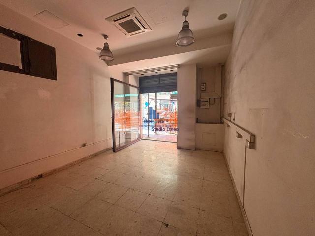 Locale Commerciale in affitto a Borgo-Sanzio, Catania