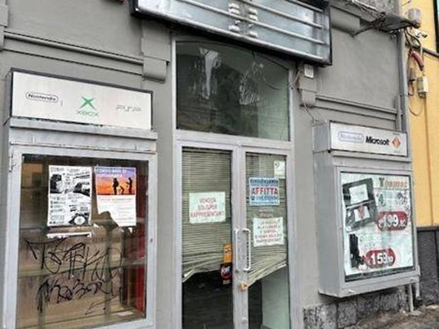 Locale Commerciale in affitto a Centro storico, Catania