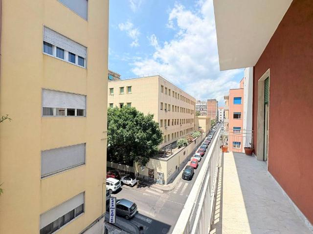 Locale Commerciale in affitto a Borgo-Sanzio, Catania