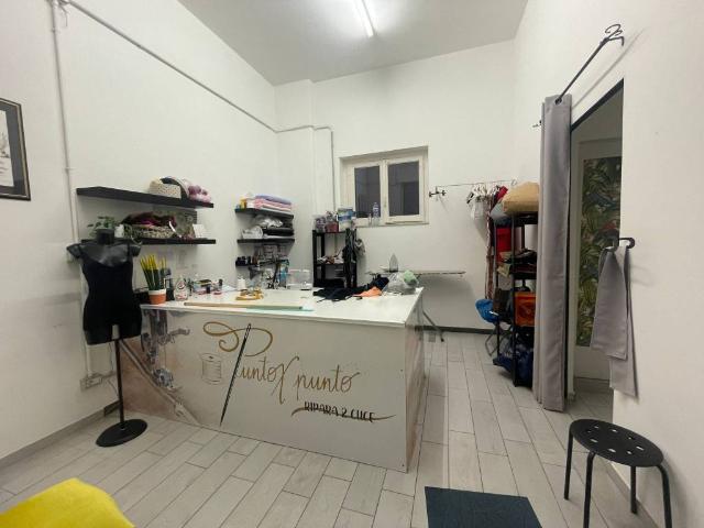 Locale Commerciale in affitto a Borgo-Sanzio, Catania