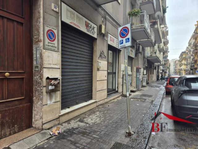 Locale Commerciale in affitto a Borgo-Sanzio, Catania