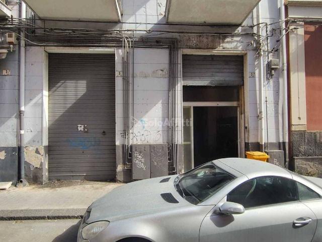 Locale Commerciale in affitto a Borgo-Sanzio, Catania