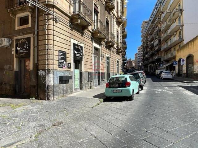 Locale Commerciale in affitto a Borgo-Sanzio, Catania