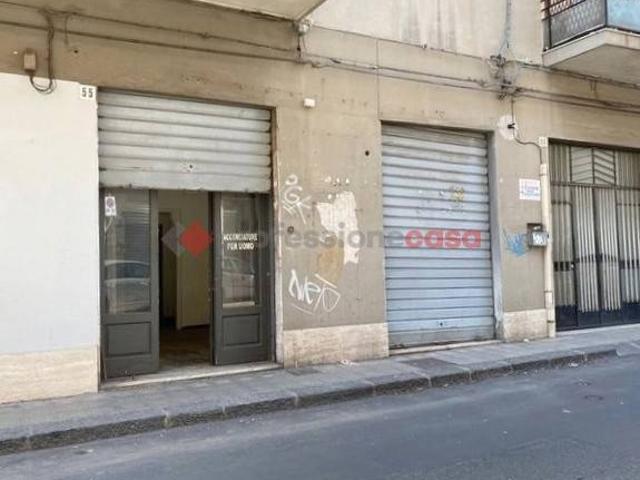 Locale Commerciale in affitto a Borgo-Sanzio, Catania