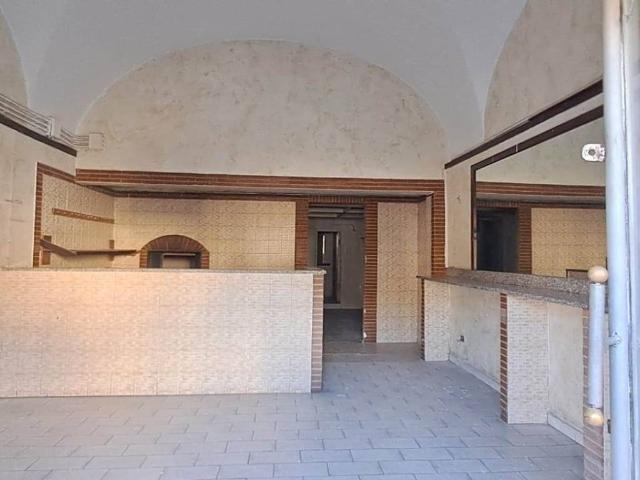Locale Commerciale in affitto a Monte Po-Nesima-San Leone-Rapisardi, Catania