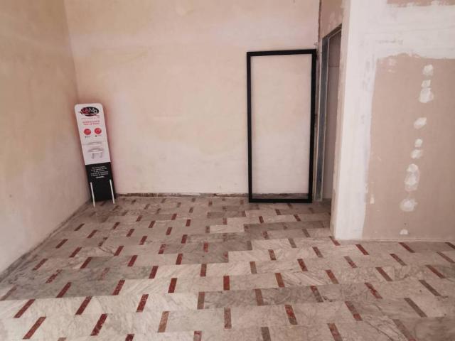 Locale Commerciale in affitto a Calabria, Catanzaro