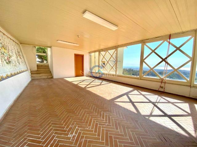 Locale Commerciale in affitto a Pontepiccolo, Calabria