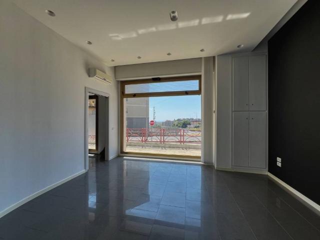 Locale Commerciale in affitto a Sant'Antonio, Calabria