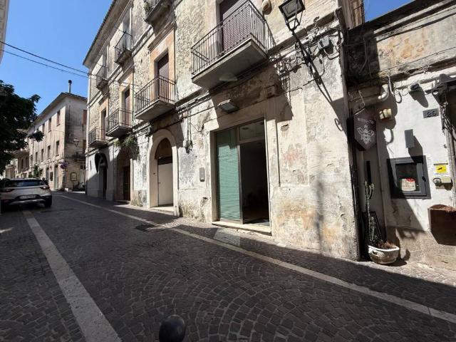 Locale Commerciale in affitto a Siano, Calabria