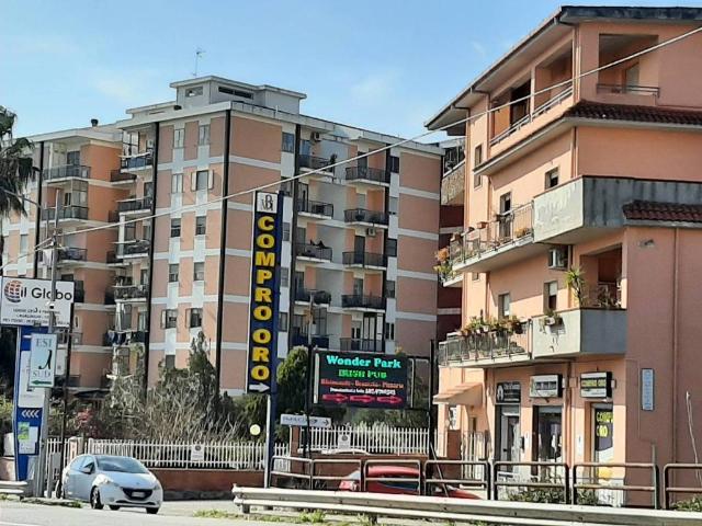 Locale Commerciale in affitto a Dulcino, Calabria