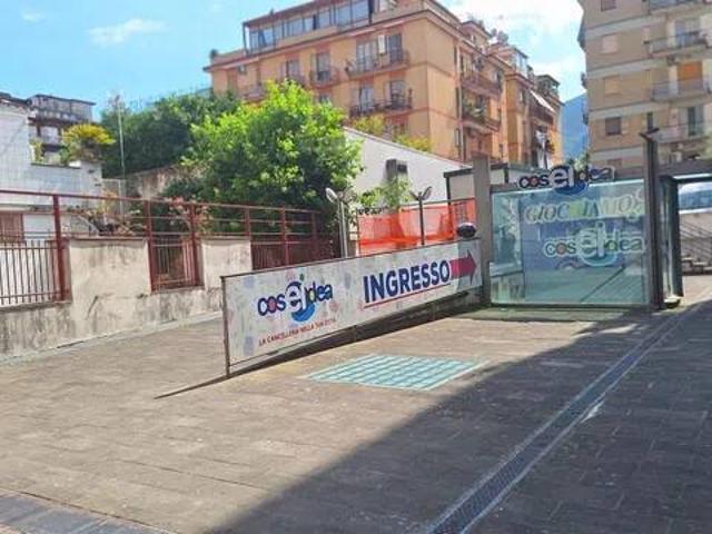 Locale Commerciale in affitto a San Vito, Cava De' Tirreni