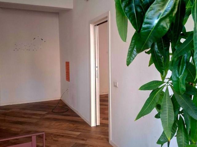 Locale Commerciale in affitto a Passetto, Cava De' Tirreni