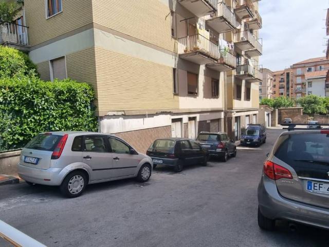 Locale Commerciale in affitto a San Vito, Cava De' Tirreni