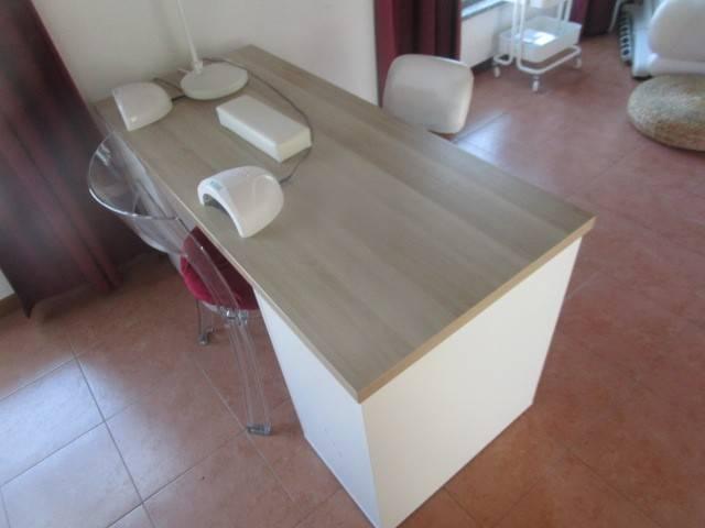 Locale Commerciale in affitto a Cavaria Con Premezzo, Lombardia