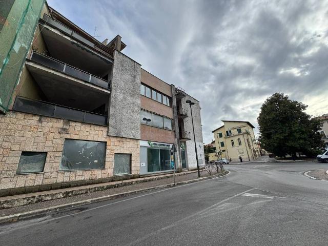 Locale Commerciale in affitto a Roma Capitale, Lazio
