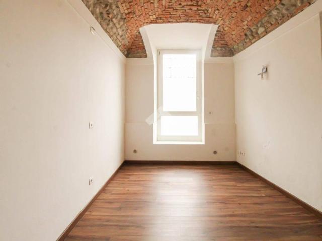 Locale Commerciale in affitto a Cazzago San Martino, Lombardia