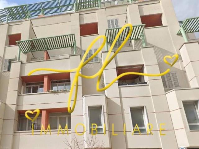 Locale Commerciale in affitto a Cecina, Livorno