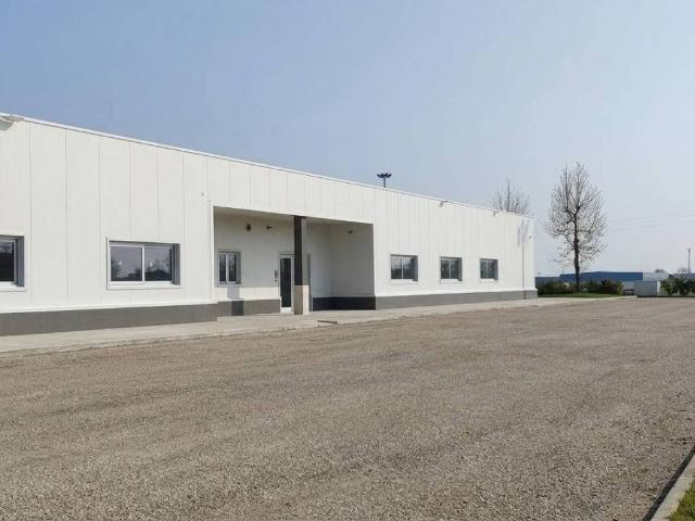 Locale Commerciale in affitto a Puglia, Foggia