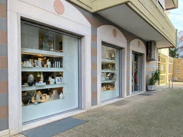 Locale Commerciale in affitto a Puglia, Foggia