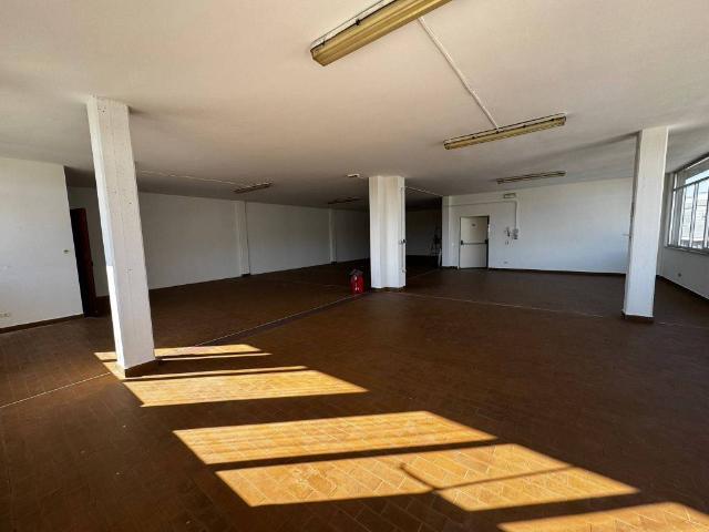 Locale Commerciale in affitto a Unione dei Comuni Circondario dell'Empolese Valdelsa, Cerreto Guidi