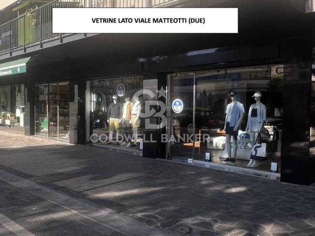 Locale Commerciale in affitto a Milano Marittima, Cervia