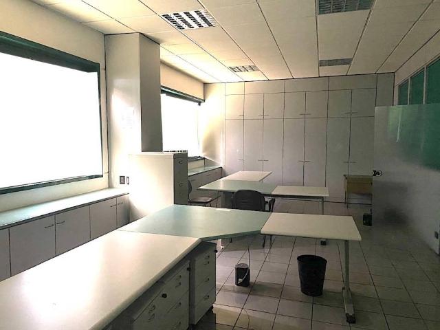 Locale Commerciale in affitto a Cervia, Reggio Emilia