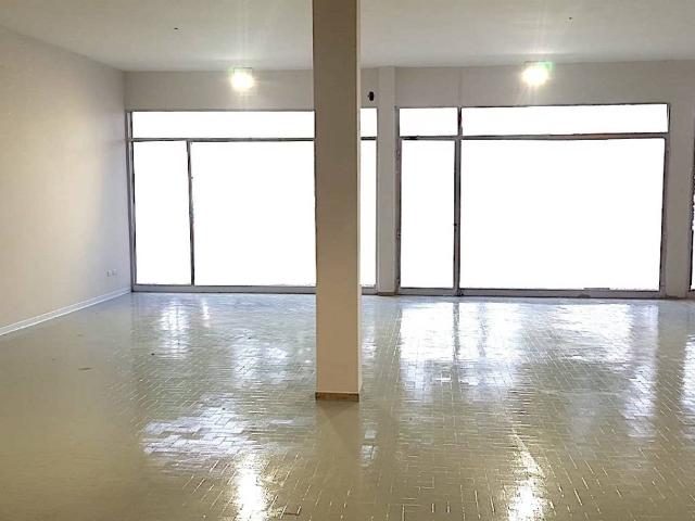 Locale Commerciale in affitto a Unione dei comuni Valle del Savio, Cesenà