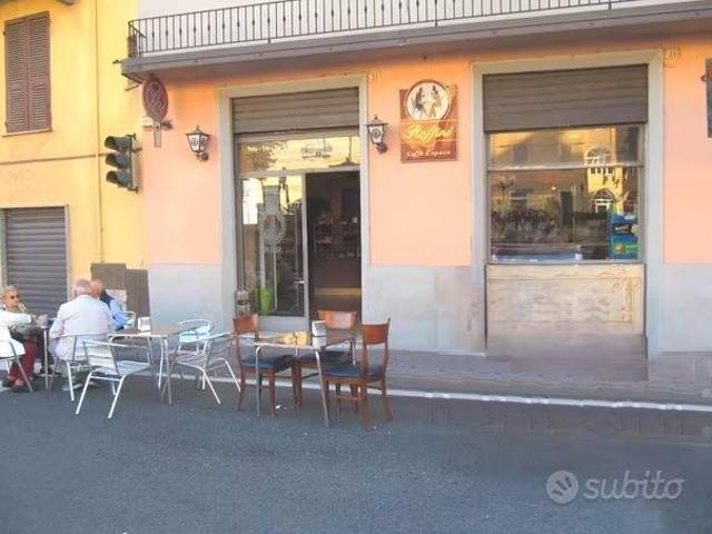 Locale Commerciale in affitto a Piemonte, Cuneo