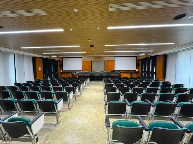 Locale Commerciale in affitto a Zona Omogenea Milano Nord, Cinisello Balsamo