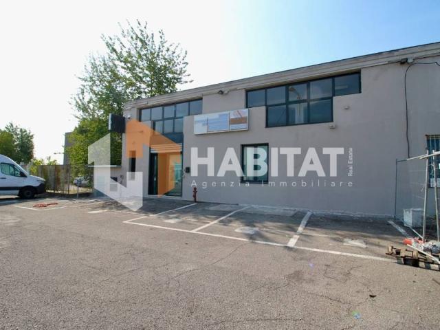 Locale Commerciale in affitto a Zona Omogenea Milano Nord, Cinisello Balsamo