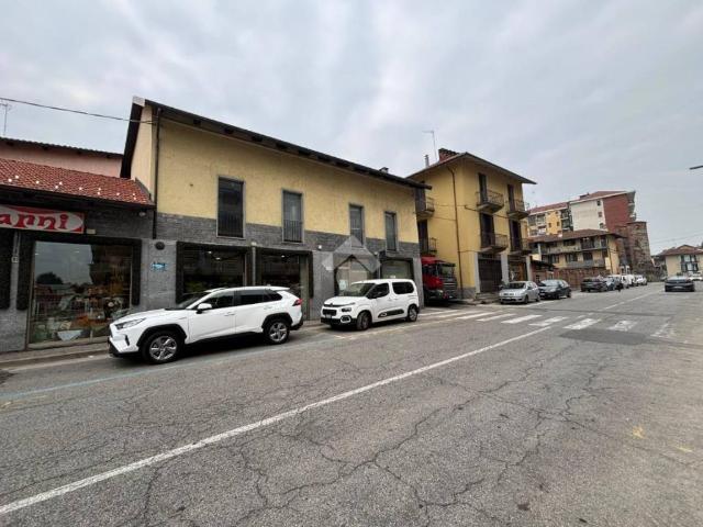 Locale Commerciale in affitto a Piemonte, Torino