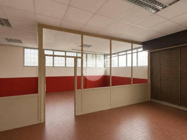 Locale Commerciale in affitto a Ciserano, Lombardia