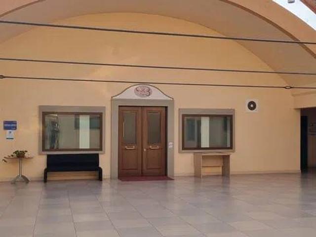 Locale Commerciale in affitto a Zoccolanti, San Leo Bastia