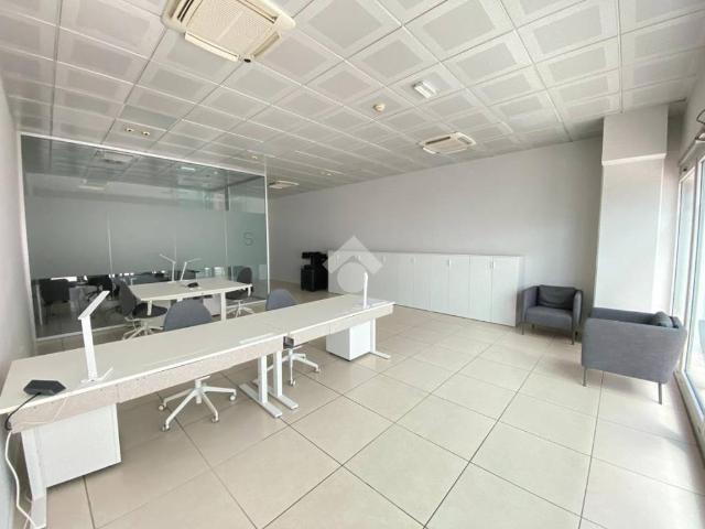Locale Commerciale in affitto a Pozzetto, Cittadella
