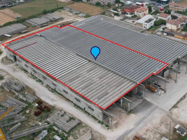 Locale Commerciale in affitto a Facca, Cittadella