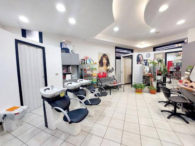 Locale Commerciale in affitto a San Gordiano, Roma Capitale
