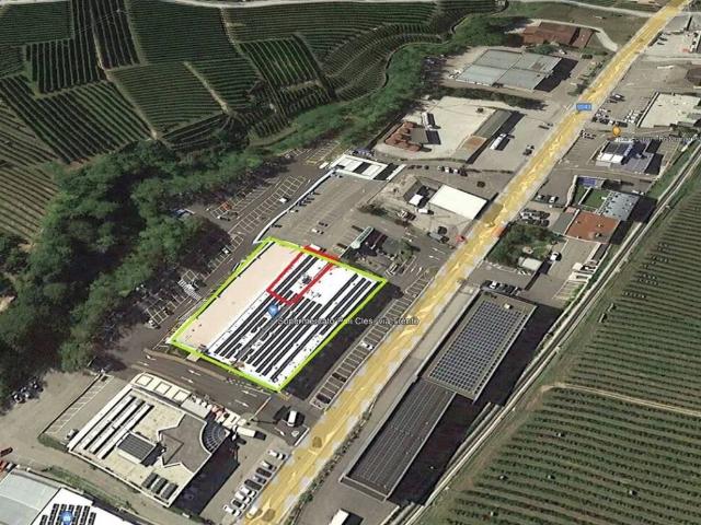 Locale Commerciale in affitto a Comunità della Val di Non, Cles