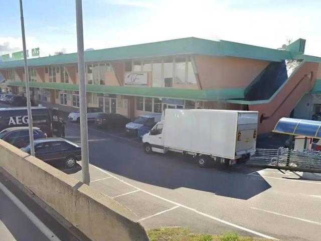 Locale Commerciale in affitto a Comunità della Val di Non, Cles