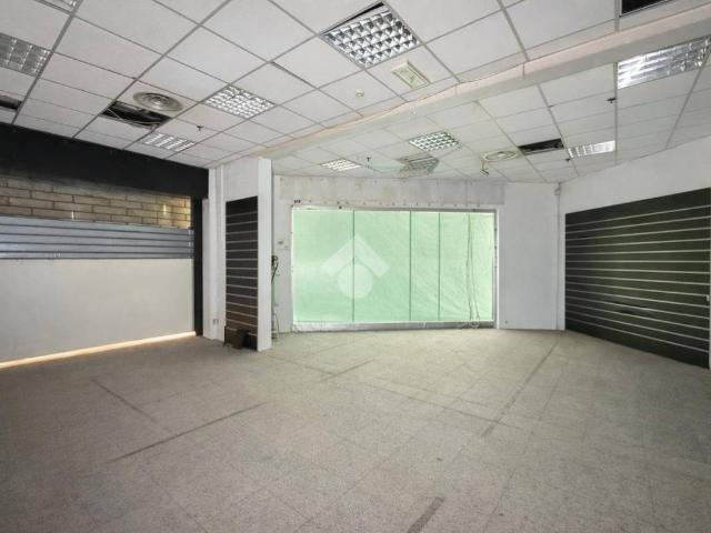 Locale Commerciale in affitto a Codogno, Lombardia