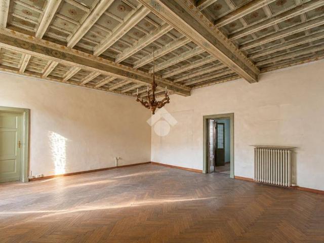 Locale Commerciale in affitto a Codogno, Lombardia