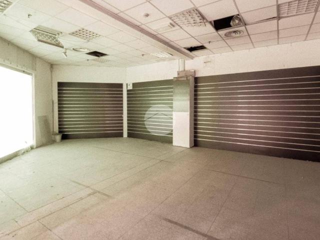 Locale Commerciale in affitto a Codogno, Lombardia