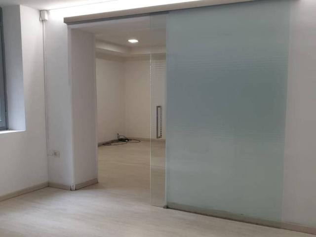 Locale Commerciale in affitto a Codogno, Lombardia